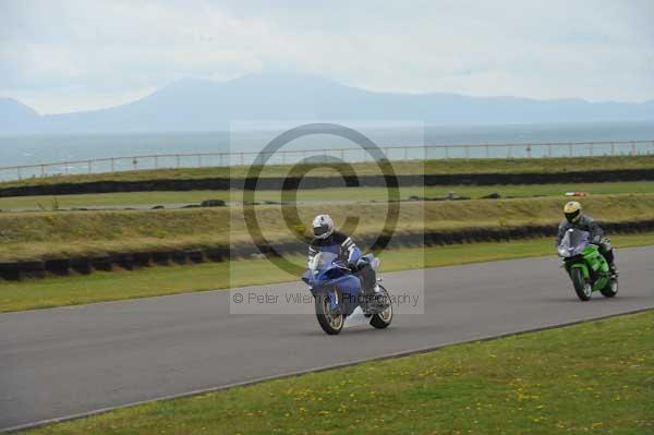 Motorcycle action photographs;Trackday digital images;Ty croes;anglesey;anglesey photographs;event digital images;eventdigitalimages;no limits trackday;peter wileman photography;trac mon;trackday;trackday photos