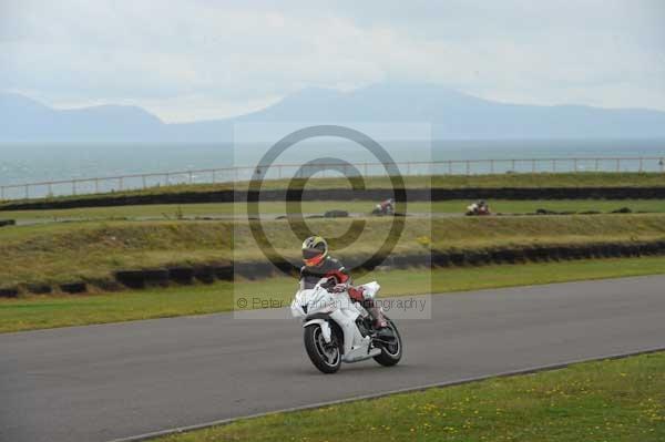 Motorcycle action photographs;Trackday digital images;Ty croes;anglesey;anglesey photographs;event digital images;eventdigitalimages;no limits trackday;peter wileman photography;trac mon;trackday;trackday photos