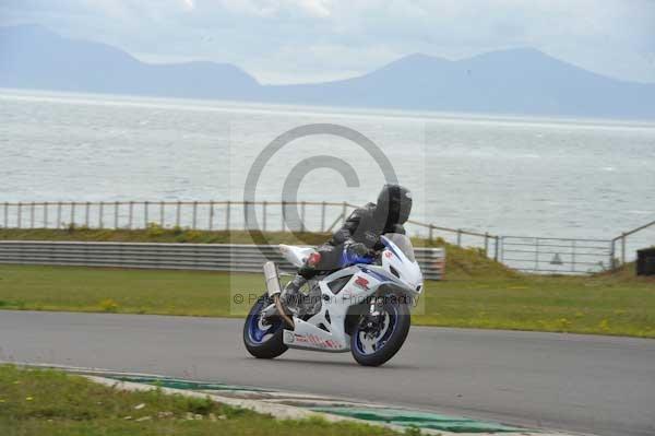 Motorcycle action photographs;Trackday digital images;Ty croes;anglesey;anglesey photographs;event digital images;eventdigitalimages;no limits trackday;peter wileman photography;trac mon;trackday;trackday photos