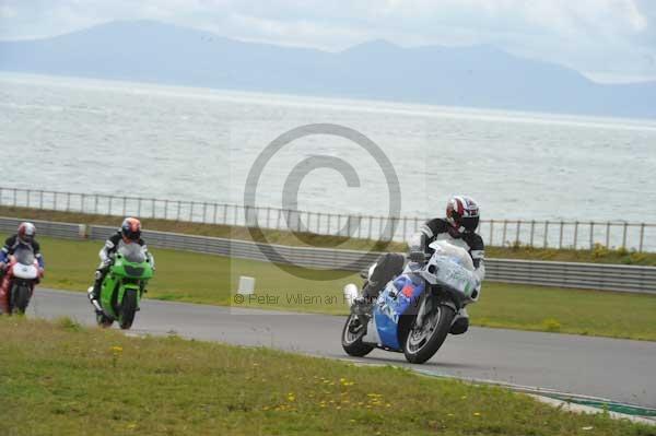 Motorcycle action photographs;Trackday digital images;Ty croes;anglesey;anglesey photographs;event digital images;eventdigitalimages;no limits trackday;peter wileman photography;trac mon;trackday;trackday photos
