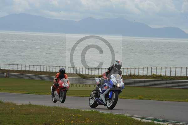 Motorcycle action photographs;Trackday digital images;Ty croes;anglesey;anglesey photographs;event digital images;eventdigitalimages;no limits trackday;peter wileman photography;trac mon;trackday;trackday photos
