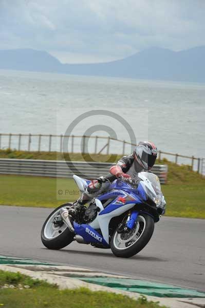 Motorcycle action photographs;Trackday digital images;Ty croes;anglesey;anglesey photographs;event digital images;eventdigitalimages;no limits trackday;peter wileman photography;trac mon;trackday;trackday photos