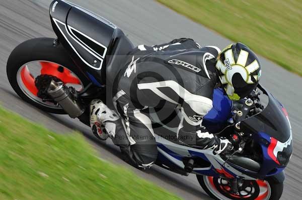 Motorcycle action photographs;Trackday digital images;Ty croes;anglesey;anglesey photographs;event digital images;eventdigitalimages;no limits trackday;peter wileman photography;trac mon;trackday;trackday photos