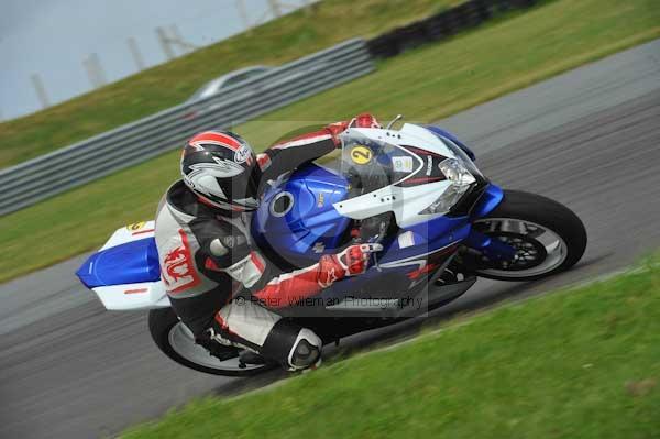 Motorcycle action photographs;Trackday digital images;Ty croes;anglesey;anglesey photographs;event digital images;eventdigitalimages;no limits trackday;peter wileman photography;trac mon;trackday;trackday photos