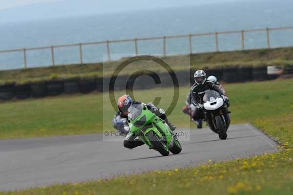 Motorcycle action photographs;Trackday digital images;Ty croes;anglesey;anglesey photographs;event digital images;eventdigitalimages;no limits trackday;peter wileman photography;trac mon;trackday;trackday photos