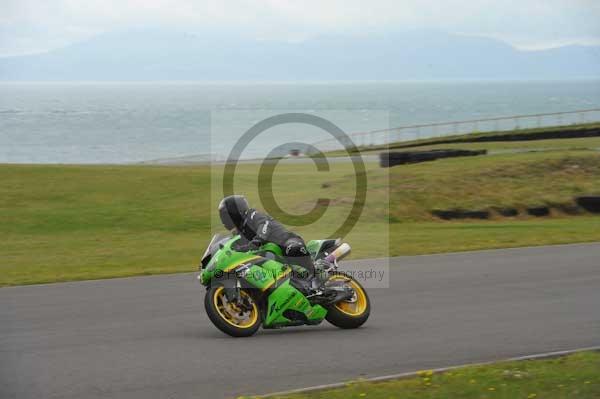 Motorcycle action photographs;Trackday digital images;Ty croes;anglesey;anglesey photographs;event digital images;eventdigitalimages;no limits trackday;peter wileman photography;trac mon;trackday;trackday photos