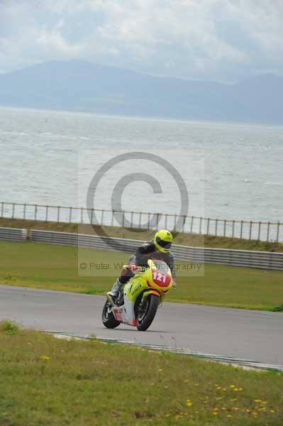 Motorcycle action photographs;Trackday digital images;Ty croes;anglesey;anglesey photographs;event digital images;eventdigitalimages;no limits trackday;peter wileman photography;trac mon;trackday;trackday photos