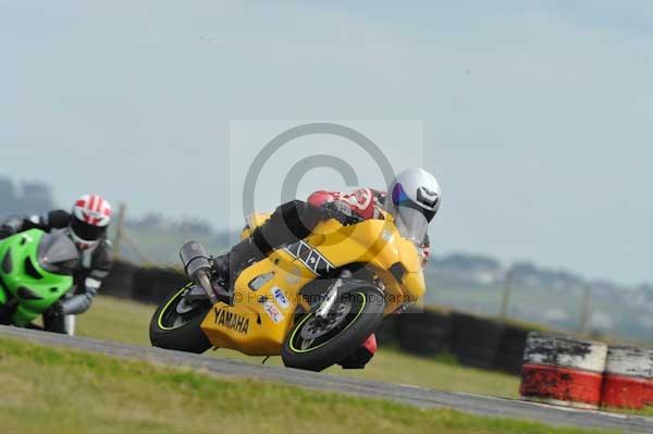 Motorcycle action photographs;Trackday digital images;Ty croes;anglesey;anglesey photographs;event digital images;eventdigitalimages;no limits trackday;peter wileman photography;trac mon;trackday;trackday photos
