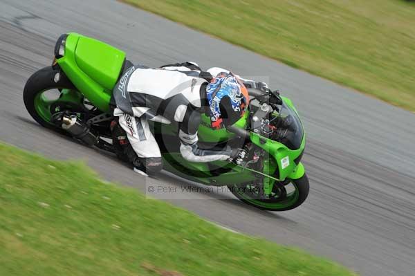 Motorcycle action photographs;Trackday digital images;Ty croes;anglesey;anglesey photographs;event digital images;eventdigitalimages;no limits trackday;peter wileman photography;trac mon;trackday;trackday photos