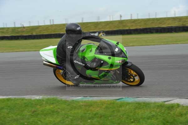 Motorcycle action photographs;Trackday digital images;Ty croes;anglesey;anglesey photographs;event digital images;eventdigitalimages;no limits trackday;peter wileman photography;trac mon;trackday;trackday photos