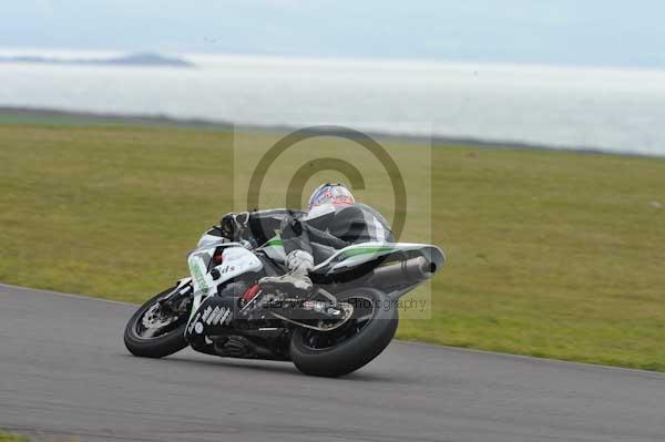 Motorcycle action photographs;Trackday digital images;Ty croes;anglesey;anglesey photographs;event digital images;eventdigitalimages;no limits trackday;peter wileman photography;trac mon;trackday;trackday photos