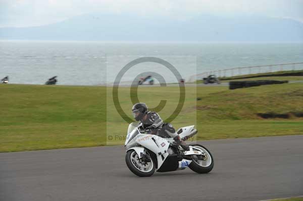 Motorcycle action photographs;Trackday digital images;Ty croes;anglesey;anglesey photographs;event digital images;eventdigitalimages;no limits trackday;peter wileman photography;trac mon;trackday;trackday photos