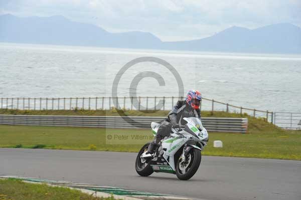 Motorcycle action photographs;Trackday digital images;Ty croes;anglesey;anglesey photographs;event digital images;eventdigitalimages;no limits trackday;peter wileman photography;trac mon;trackday;trackday photos