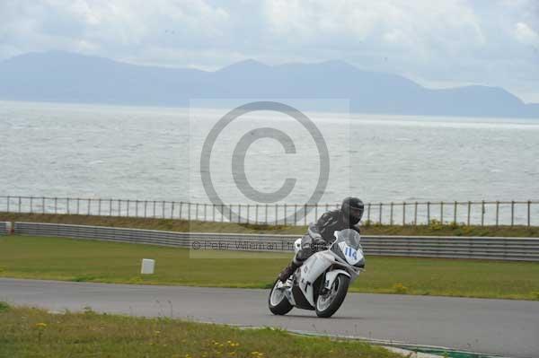 Motorcycle action photographs;Trackday digital images;Ty croes;anglesey;anglesey photographs;event digital images;eventdigitalimages;no limits trackday;peter wileman photography;trac mon;trackday;trackday photos