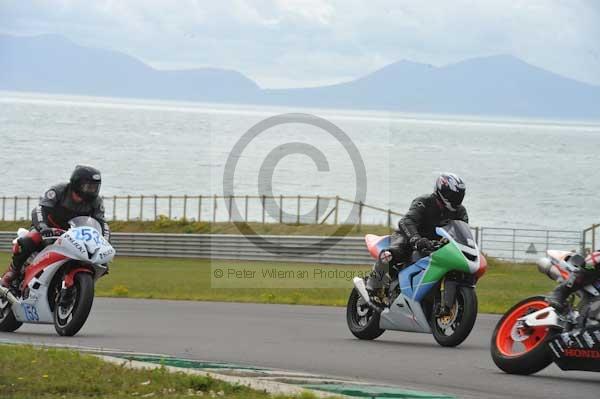 Motorcycle action photographs;Trackday digital images;Ty croes;anglesey;anglesey photographs;event digital images;eventdigitalimages;no limits trackday;peter wileman photography;trac mon;trackday;trackday photos