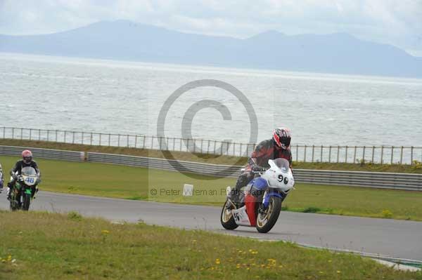 Motorcycle action photographs;Trackday digital images;Ty croes;anglesey;anglesey photographs;event digital images;eventdigitalimages;no limits trackday;peter wileman photography;trac mon;trackday;trackday photos