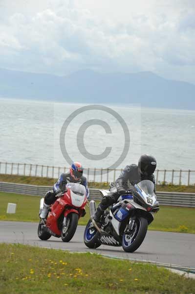 Motorcycle action photographs;Trackday digital images;Ty croes;anglesey;anglesey photographs;event digital images;eventdigitalimages;no limits trackday;peter wileman photography;trac mon;trackday;trackday photos