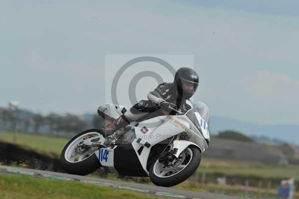 Motorcycle action photographs;Trackday digital images;Ty croes;anglesey;anglesey photographs;event digital images;eventdigitalimages;no limits trackday;peter wileman photography;trac mon;trackday;trackday photos