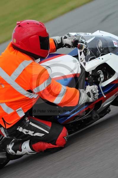Motorcycle action photographs;Trackday digital images;Ty croes;anglesey;anglesey photographs;event digital images;eventdigitalimages;no limits trackday;peter wileman photography;trac mon;trackday;trackday photos