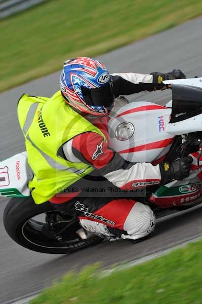 Motorcycle action photographs;Trackday digital images;Ty croes;anglesey;anglesey photographs;event digital images;eventdigitalimages;no limits trackday;peter wileman photography;trac mon;trackday;trackday photos