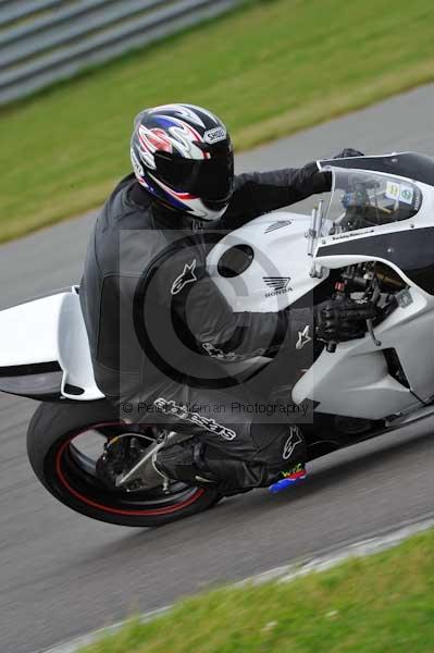 Motorcycle action photographs;Trackday digital images;Ty croes;anglesey;anglesey photographs;event digital images;eventdigitalimages;no limits trackday;peter wileman photography;trac mon;trackday;trackday photos