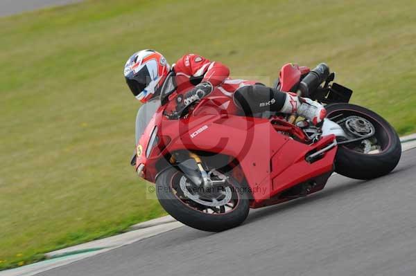 Motorcycle action photographs;Trackday digital images;Ty croes;anglesey;anglesey photographs;event digital images;eventdigitalimages;no limits trackday;peter wileman photography;trac mon;trackday;trackday photos