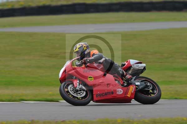 Motorcycle action photographs;Trackday digital images;Ty croes;anglesey;anglesey photographs;event digital images;eventdigitalimages;no limits trackday;peter wileman photography;trac mon;trackday;trackday photos