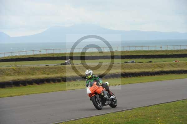 Motorcycle action photographs;Trackday digital images;Ty croes;anglesey;anglesey photographs;event digital images;eventdigitalimages;no limits trackday;peter wileman photography;trac mon;trackday;trackday photos