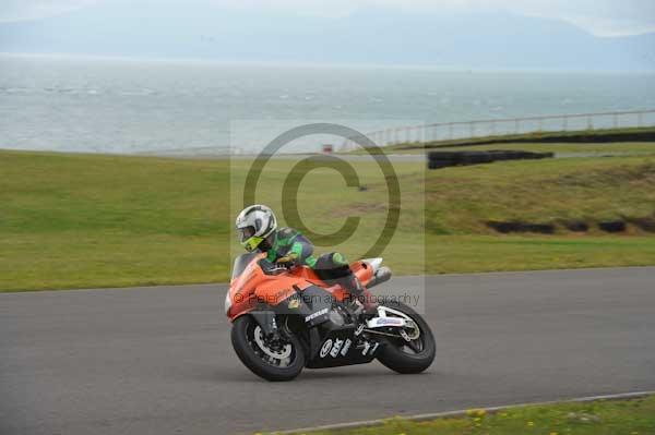 Motorcycle action photographs;Trackday digital images;Ty croes;anglesey;anglesey photographs;event digital images;eventdigitalimages;no limits trackday;peter wileman photography;trac mon;trackday;trackday photos
