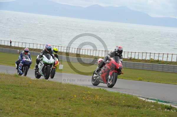 Motorcycle action photographs;Trackday digital images;Ty croes;anglesey;anglesey photographs;event digital images;eventdigitalimages;no limits trackday;peter wileman photography;trac mon;trackday;trackday photos