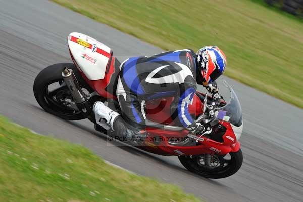 Motorcycle action photographs;Trackday digital images;Ty croes;anglesey;anglesey photographs;event digital images;eventdigitalimages;no limits trackday;peter wileman photography;trac mon;trackday;trackday photos