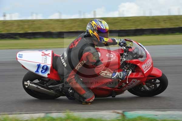 Motorcycle action photographs;Trackday digital images;Ty croes;anglesey;anglesey photographs;event digital images;eventdigitalimages;no limits trackday;peter wileman photography;trac mon;trackday;trackday photos