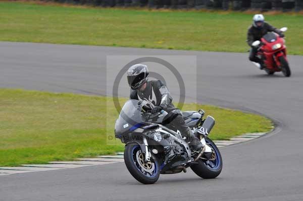Motorcycle action photographs;Trackday digital images;Ty croes;anglesey;anglesey photographs;event digital images;eventdigitalimages;no limits trackday;peter wileman photography;trac mon;trackday;trackday photos