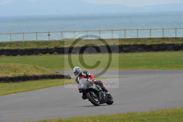Motorcycle action photographs;Trackday digital images;Ty croes;anglesey;anglesey photographs;event digital images;eventdigitalimages;no limits trackday;peter wileman photography;trac mon;trackday;trackday photos