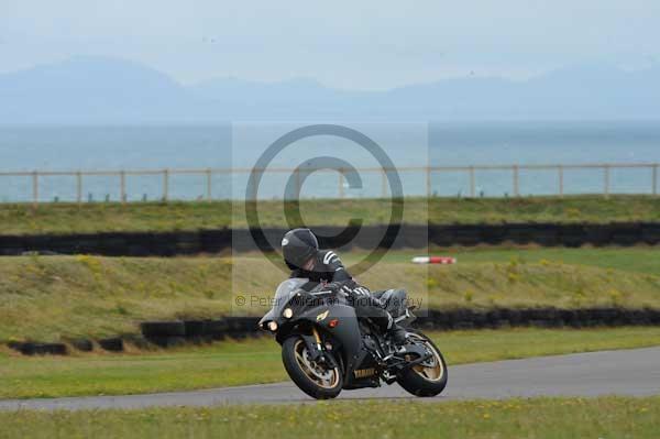Motorcycle action photographs;Trackday digital images;Ty croes;anglesey;anglesey photographs;event digital images;eventdigitalimages;no limits trackday;peter wileman photography;trac mon;trackday;trackday photos