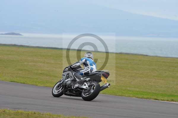 Motorcycle action photographs;Trackday digital images;Ty croes;anglesey;anglesey photographs;event digital images;eventdigitalimages;no limits trackday;peter wileman photography;trac mon;trackday;trackday photos