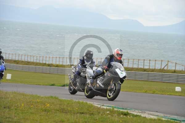 Motorcycle action photographs;Trackday digital images;Ty croes;anglesey;anglesey photographs;event digital images;eventdigitalimages;no limits trackday;peter wileman photography;trac mon;trackday;trackday photos