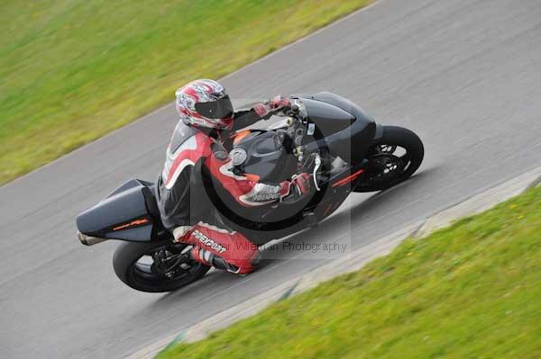 Motorcycle action photographs;Trackday digital images;Ty croes;anglesey;anglesey photographs;event digital images;eventdigitalimages;no limits trackday;peter wileman photography;trac mon;trackday;trackday photos