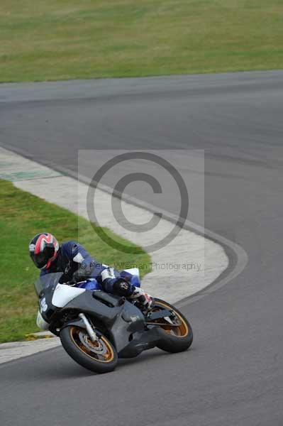 Motorcycle action photographs;Trackday digital images;Ty croes;anglesey;anglesey photographs;event digital images;eventdigitalimages;no limits trackday;peter wileman photography;trac mon;trackday;trackday photos