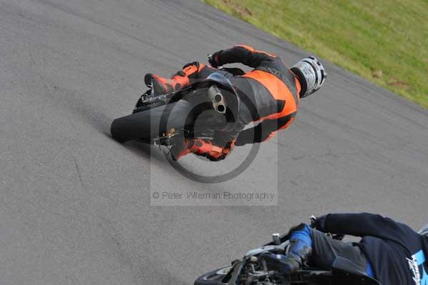 Motorcycle action photographs;Trackday digital images;Ty croes;anglesey;anglesey photographs;event digital images;eventdigitalimages;no limits trackday;peter wileman photography;trac mon;trackday;trackday photos