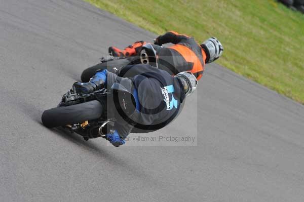 Motorcycle action photographs;Trackday digital images;Ty croes;anglesey;anglesey photographs;event digital images;eventdigitalimages;no limits trackday;peter wileman photography;trac mon;trackday;trackday photos