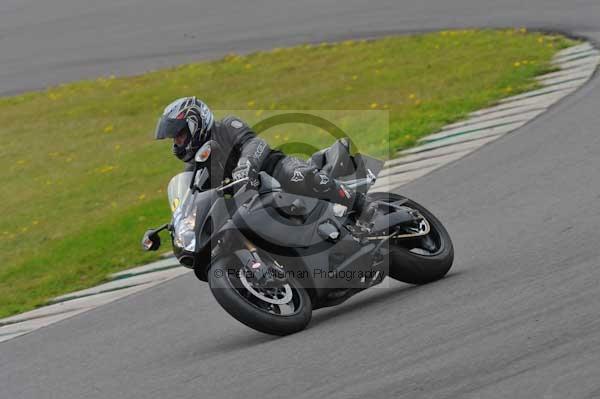 Motorcycle action photographs;Trackday digital images;Ty croes;anglesey;anglesey photographs;event digital images;eventdigitalimages;no limits trackday;peter wileman photography;trac mon;trackday;trackday photos