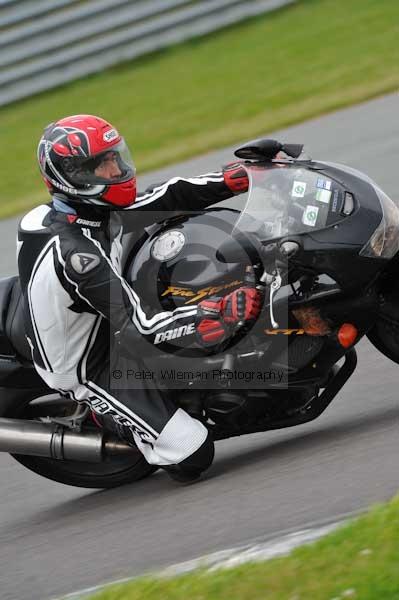 Motorcycle action photographs;Trackday digital images;Ty croes;anglesey;anglesey photographs;event digital images;eventdigitalimages;no limits trackday;peter wileman photography;trac mon;trackday;trackday photos