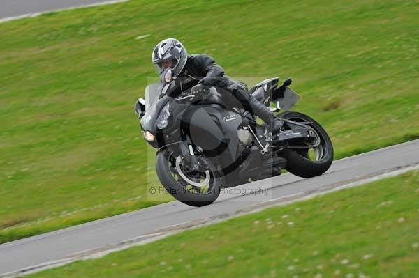 Motorcycle action photographs;Trackday digital images;Ty croes;anglesey;anglesey photographs;event digital images;eventdigitalimages;no limits trackday;peter wileman photography;trac mon;trackday;trackday photos