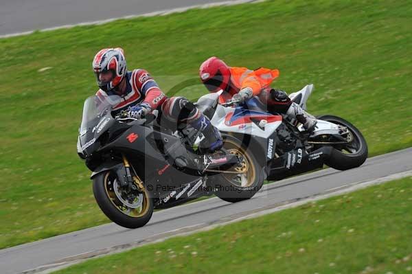 Motorcycle action photographs;Trackday digital images;Ty croes;anglesey;anglesey photographs;event digital images;eventdigitalimages;no limits trackday;peter wileman photography;trac mon;trackday;trackday photos