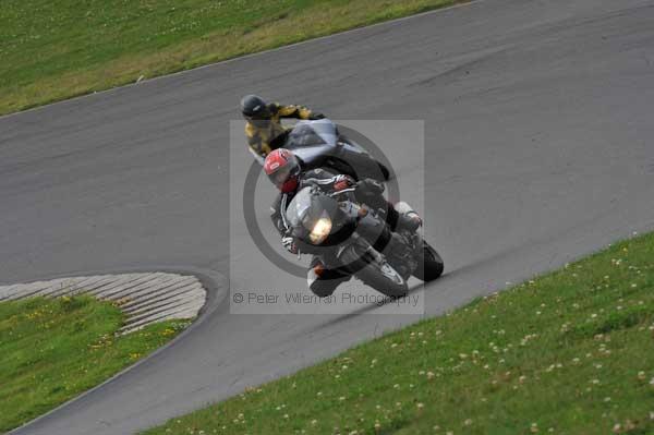 Motorcycle action photographs;Trackday digital images;Ty croes;anglesey;anglesey photographs;event digital images;eventdigitalimages;no limits trackday;peter wileman photography;trac mon;trackday;trackday photos