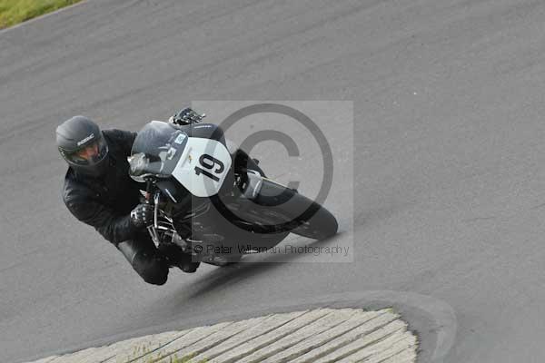 Motorcycle action photographs;Trackday digital images;Ty croes;anglesey;anglesey photographs;event digital images;eventdigitalimages;no limits trackday;peter wileman photography;trac mon;trackday;trackday photos