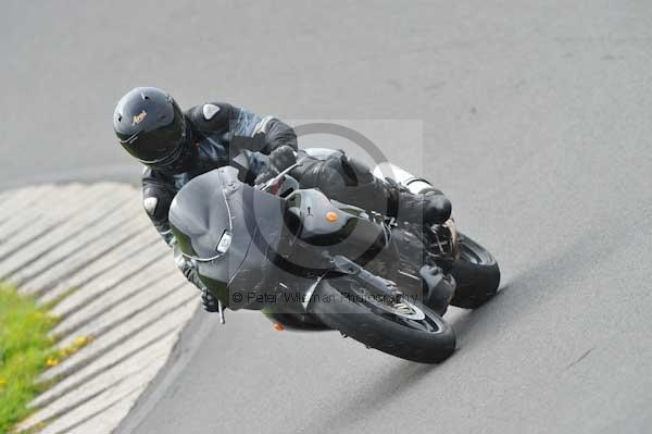 Motorcycle action photographs;Trackday digital images;Ty croes;anglesey;anglesey photographs;event digital images;eventdigitalimages;no limits trackday;peter wileman photography;trac mon;trackday;trackday photos