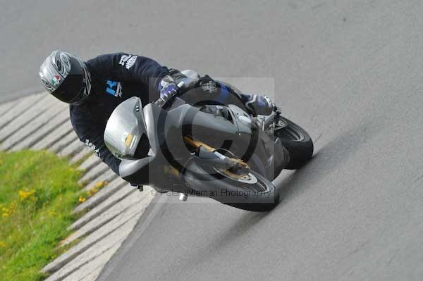 Motorcycle action photographs;Trackday digital images;Ty croes;anglesey;anglesey photographs;event digital images;eventdigitalimages;no limits trackday;peter wileman photography;trac mon;trackday;trackday photos