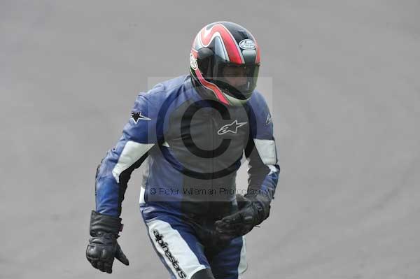 Motorcycle action photographs;Trackday digital images;Ty croes;anglesey;anglesey photographs;event digital images;eventdigitalimages;no limits trackday;peter wileman photography;trac mon;trackday;trackday photos